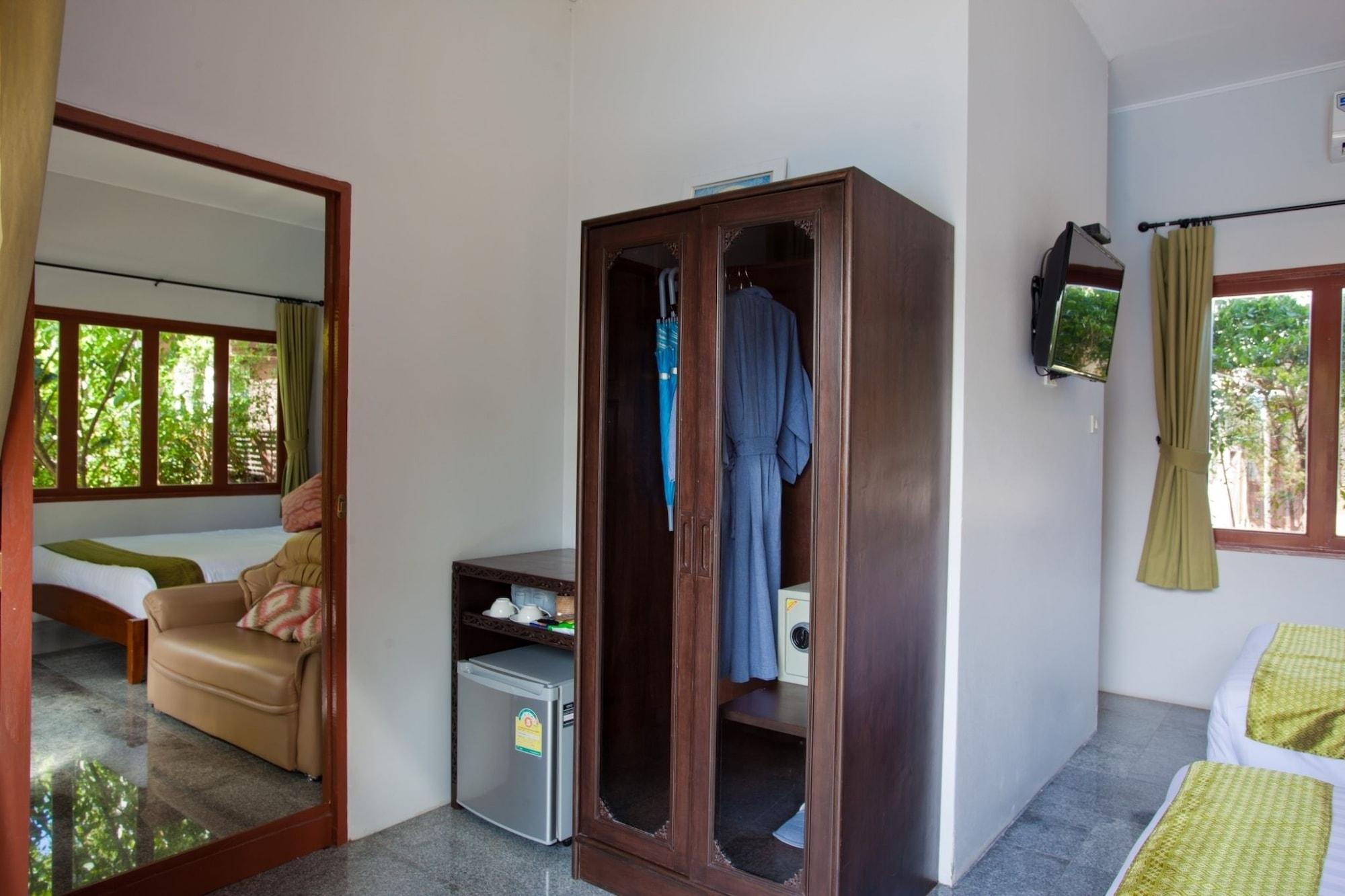 Ardea Resort Pool Villa Amphawa Exterior photo